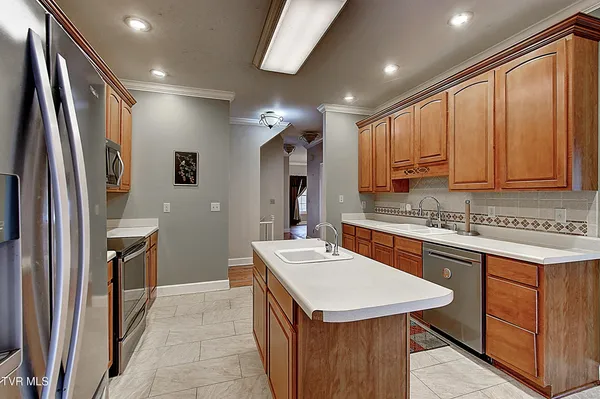 $390,000 | 1000 Quail Run, Erwin, TN 37650