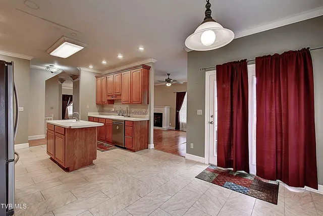 $390,000 | 1000 Quail Run, Erwin, TN 37650