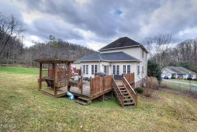 $390,000 | 1000 Quail Run, Erwin, TN 37650