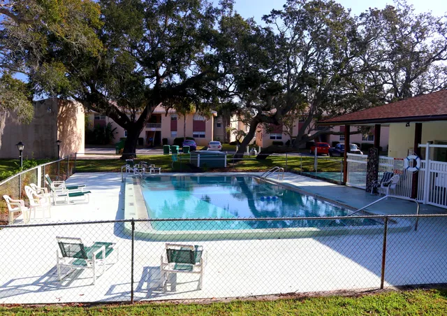 $1,450 | 3135 Shady Dell Lane, Unit 242, Melbourne, FL 32935