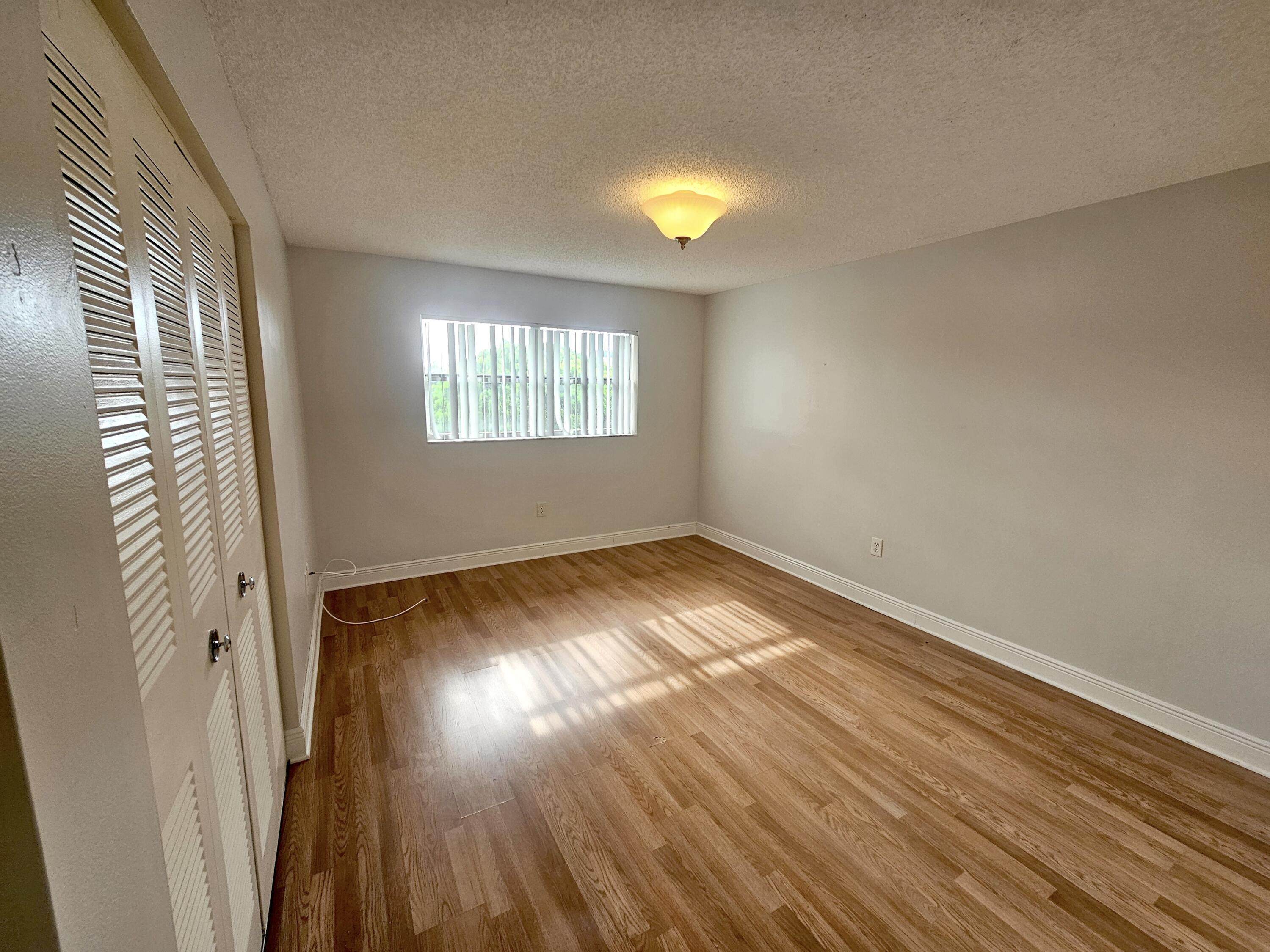 3135 Shady Dell Lane, Unit 242 Melbourne, FL 32935 - Photo 8 of 15 Primary Bedroom