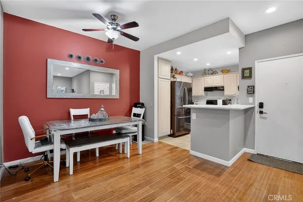 $575,000 | 2381 Archwood Lane, Unit 184, Simi Valley, CA 93063