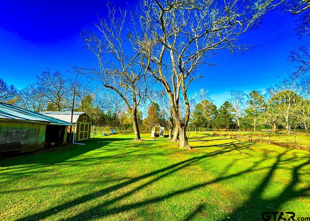 213 Sherry Lane Palestine, TX 75803 - Photo 23 of 25 a view of a volley ball court