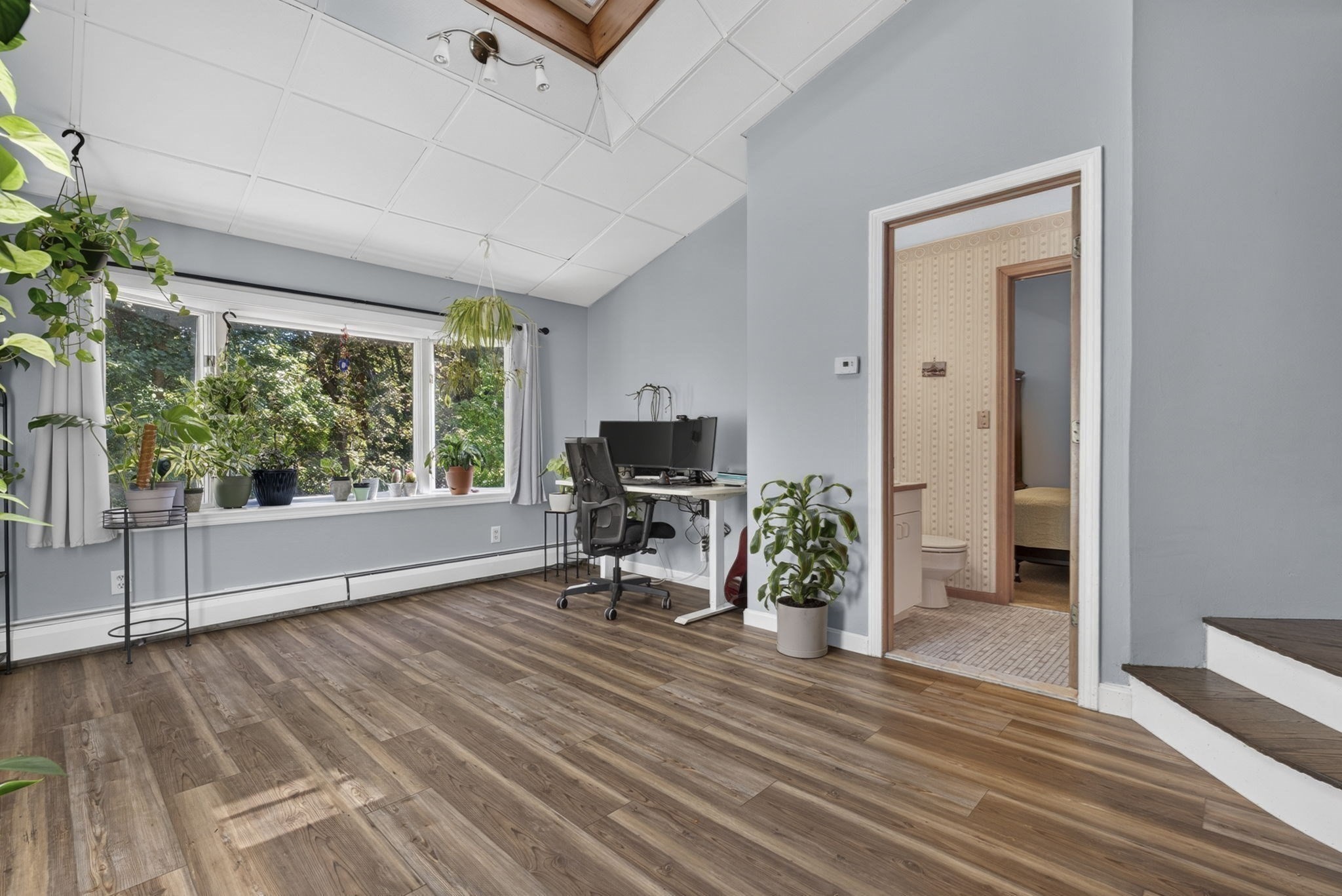 8 Lyndale Road Worcester, MA 01606 - Photo 7 of 35 Gallery Image 7