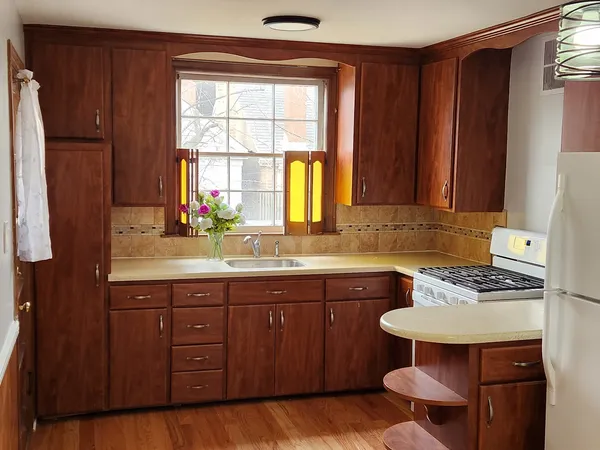 $415,500 | 2608 North Neva Avenue, Chicago, IL 60707