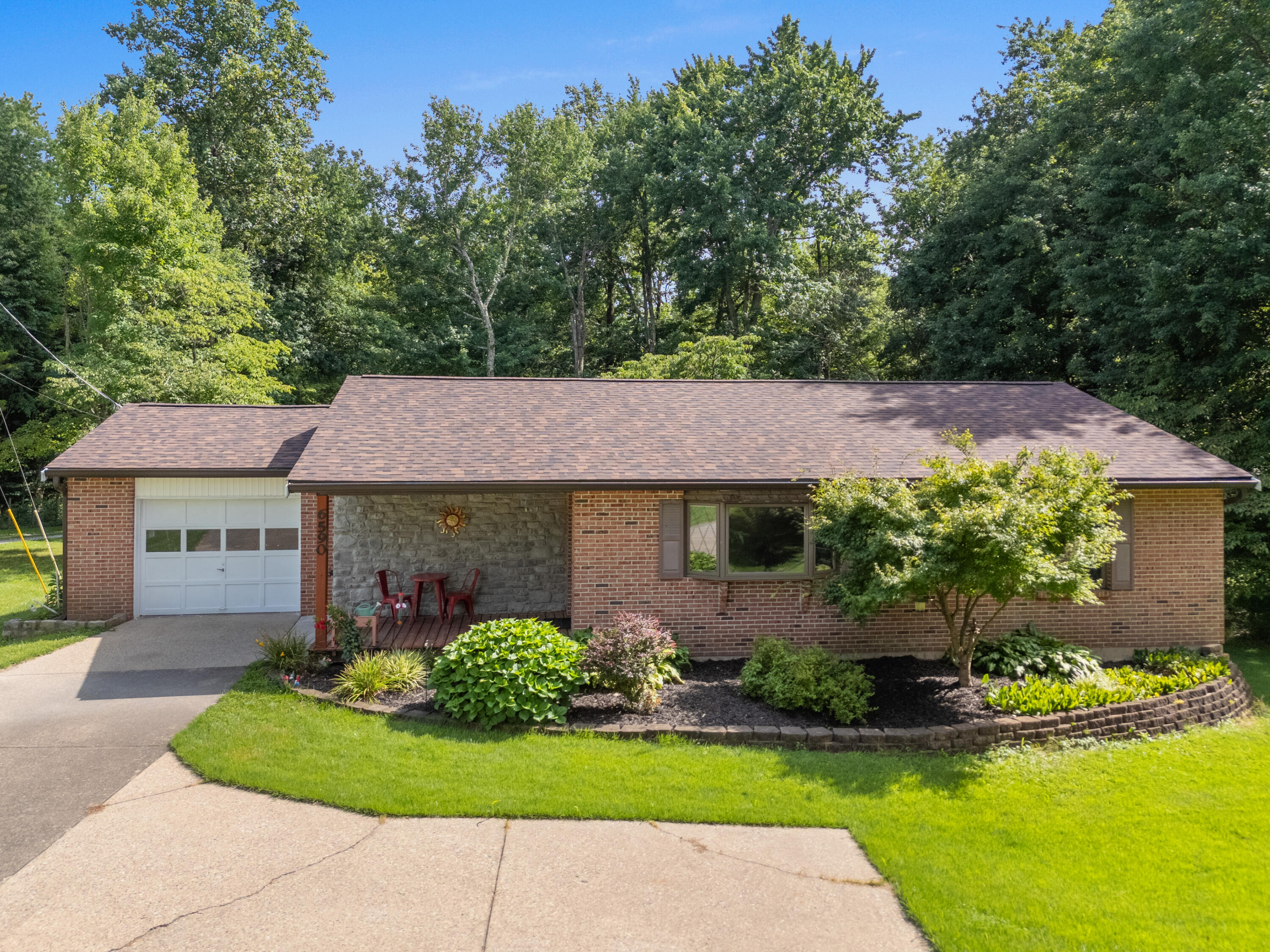 6590 East Bend Road Burlington, KY 41005 - Photo 1 of 35 Front