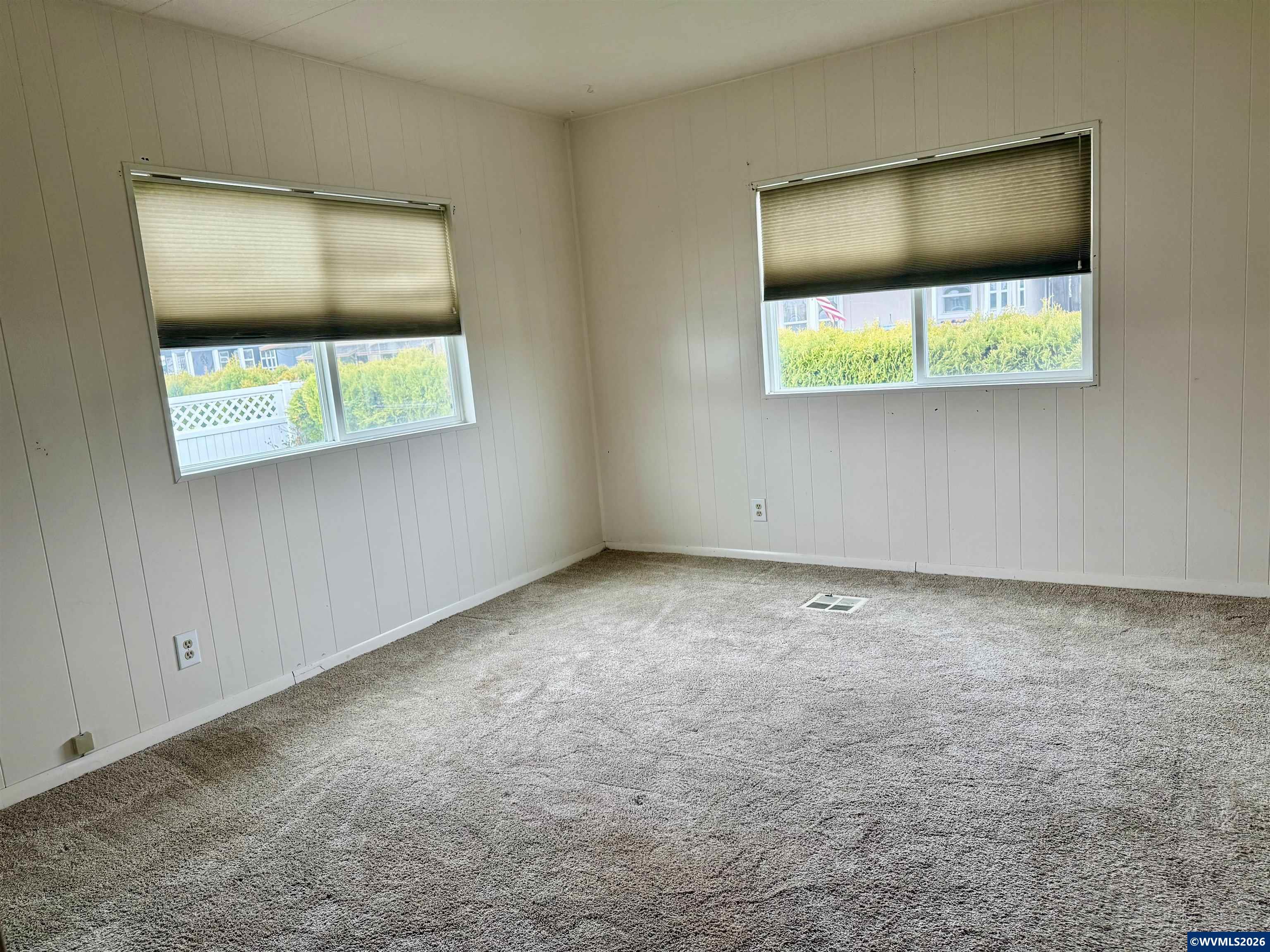 5422 Portland Road Northeast, Unit 24 Salem, OR 97305 - Photo 24 of 36