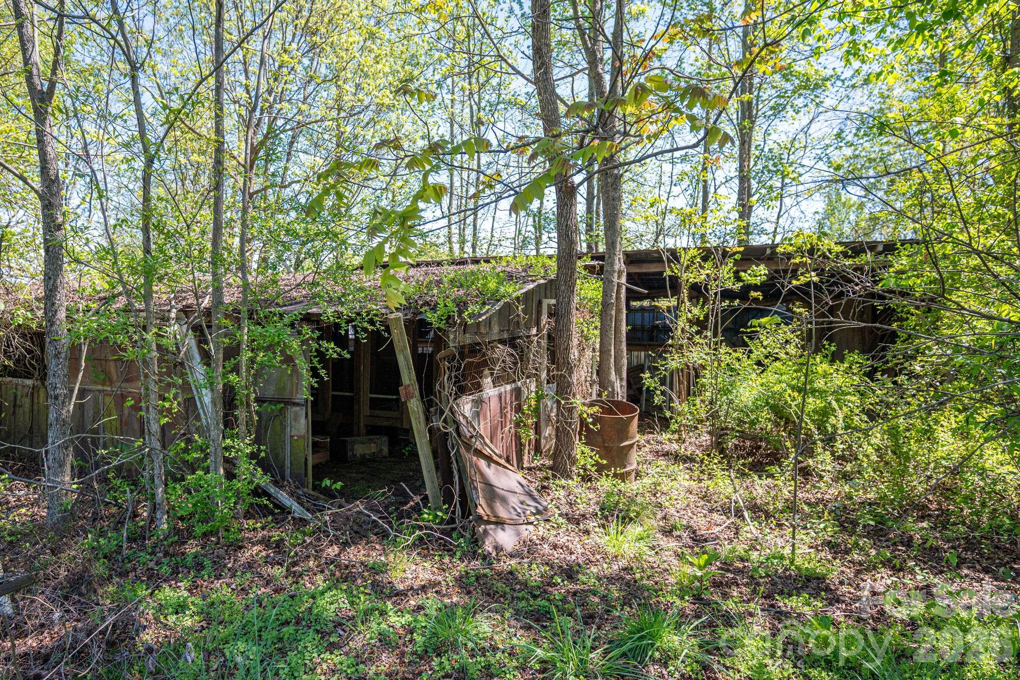 635 East Sanders Road Shelby, NC 28150 - Photo 19 of 48