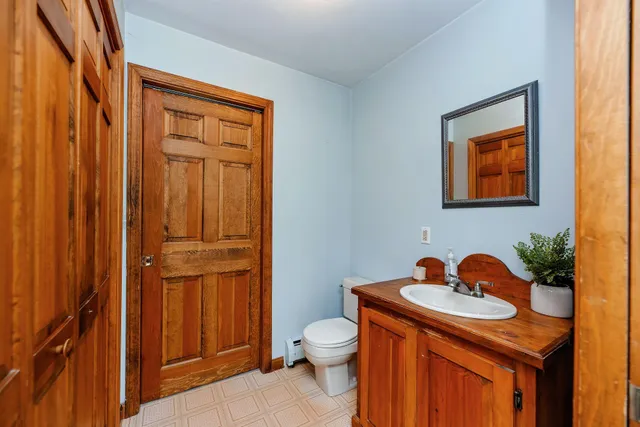 $634,900 | 380 Voter Hill Road, Farmington, ME 04938