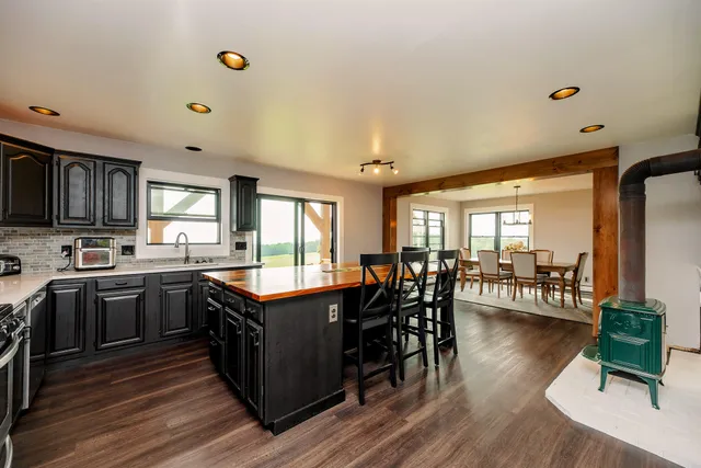 $634,900 | 380 Voter Hill Road, Farmington, ME 04938