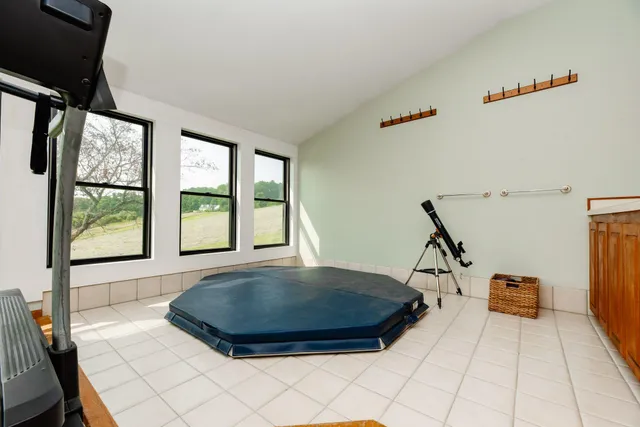 $634,900 | 380 Voter Hill Road, Farmington, ME 04938