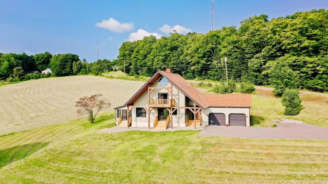 $634,900 | 380 Voter Hill Road, Farmington, ME 04938