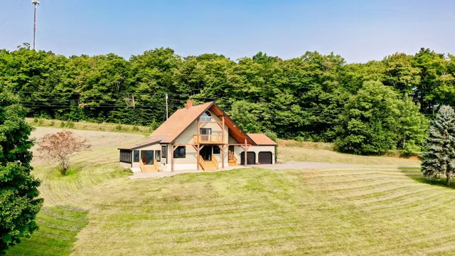 $634,900 | 380 Voter Hill Road, Farmington, ME 04938
