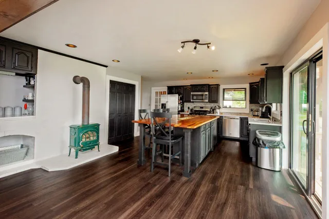 $634,900 | 380 Voter Hill Road, Farmington, ME 04938