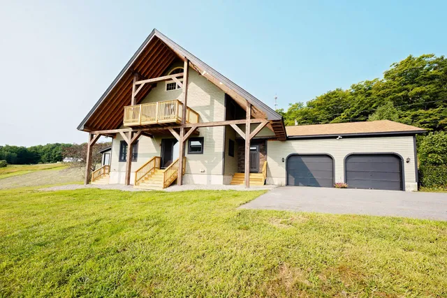 $634,900 | 380 Voter Hill Road, Farmington, ME 04938