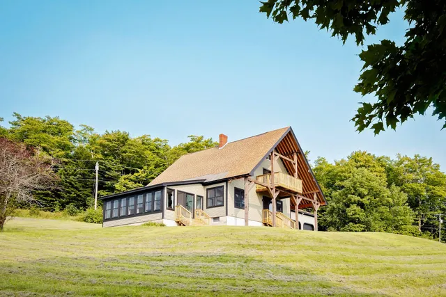 $634,900 | 380 Voter Hill Road, Farmington, ME 04938