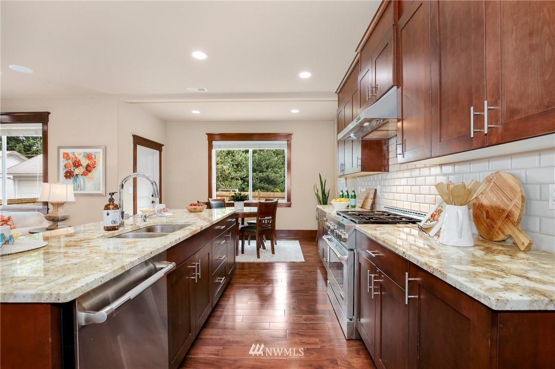 1904 Redmond Avenue Northeast Renton, WA 98056 - Photo 13 of 25 Gallery Image 13