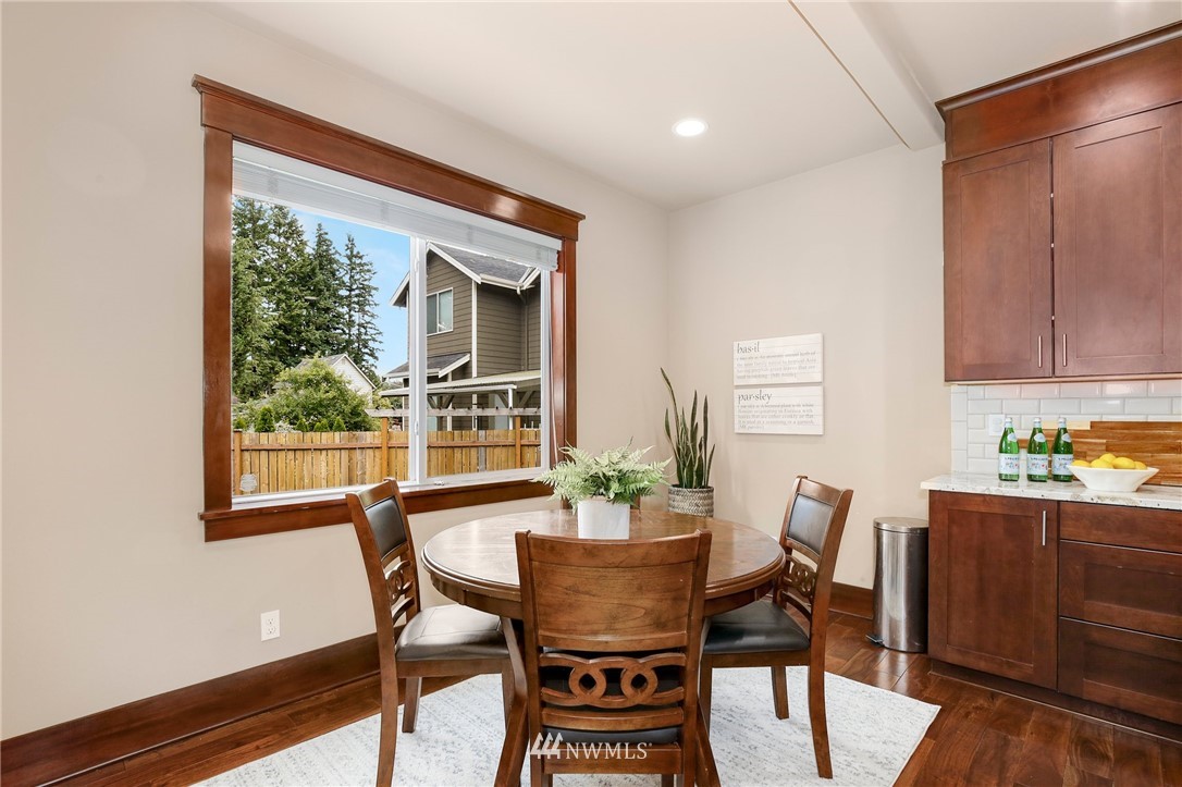 1904 Redmond Avenue Northeast Renton, WA 98056 - Photo 10 of 25 Gallery Image 10