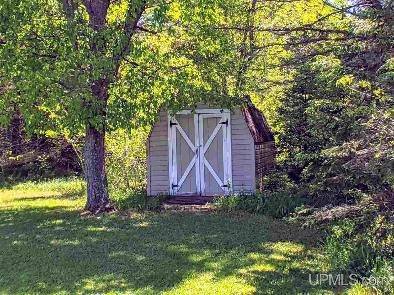 282 Sunset Lake Road Iron River, MI 49935 - Photo 23 of 27 Gallery Image 23