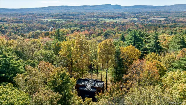 $1,195,000 | 39 Hornbeck Road, Accord, NY 12404