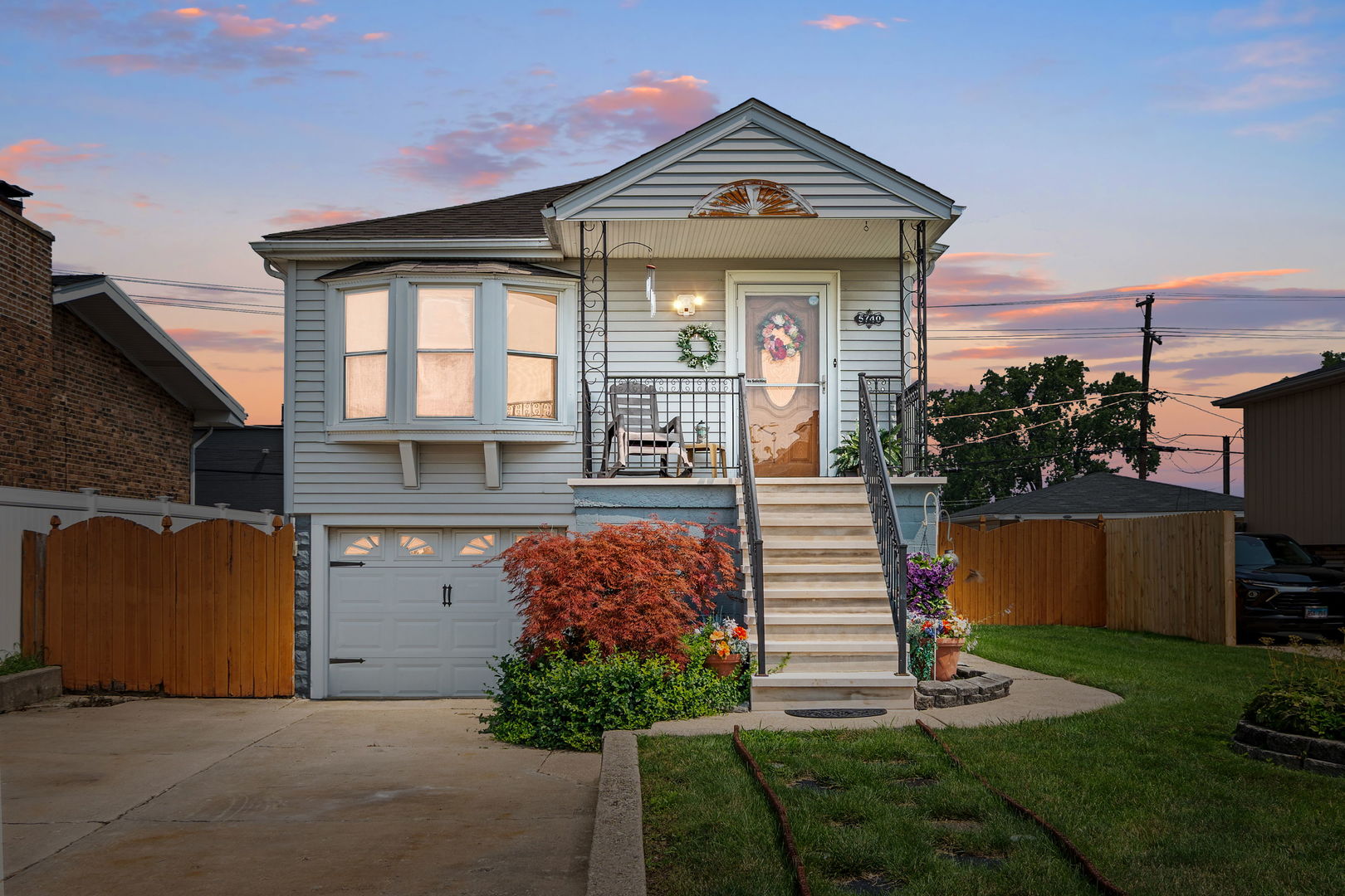 5740 W 87th Pl, Oak Lawn, IL 60453 | Compass