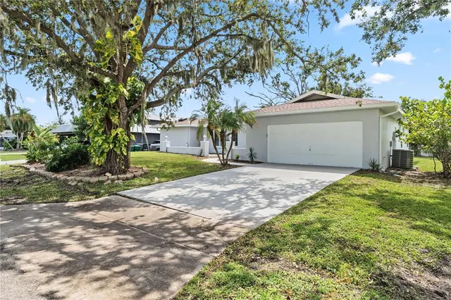 $300,000 | 22457 Oceanside Avenue, Port Charlotte, FL 33952