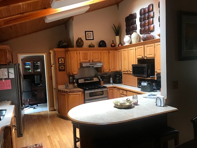 6801 East Valley Road Mount Pleasant, MI 48858 - Photo 12 of 26 1833951-11.JPG