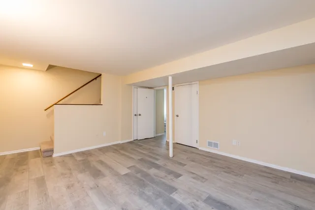 $189,900 | 2634 Woodview Court, Waukegan, IL 60087