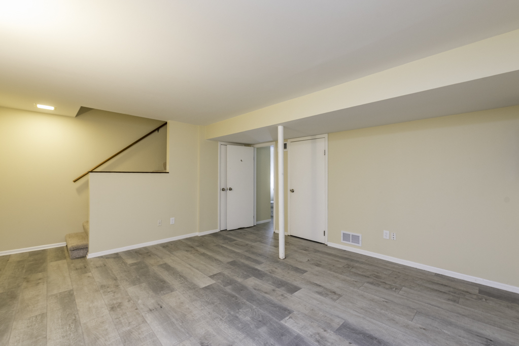 2634 Woodview Court Waukegan, IL 60087 - Photo 22 of 26