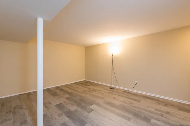 $189,900 | 2634 Woodview Court, Waukegan, IL 60087