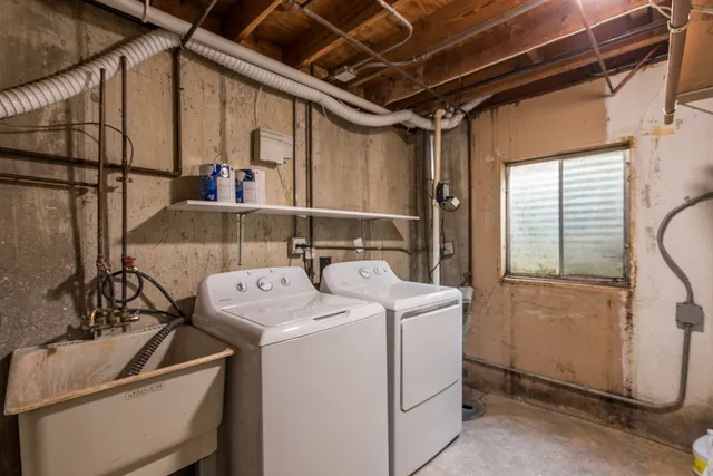 $189,900 | 2634 Woodview Court, Waukegan, IL 60087