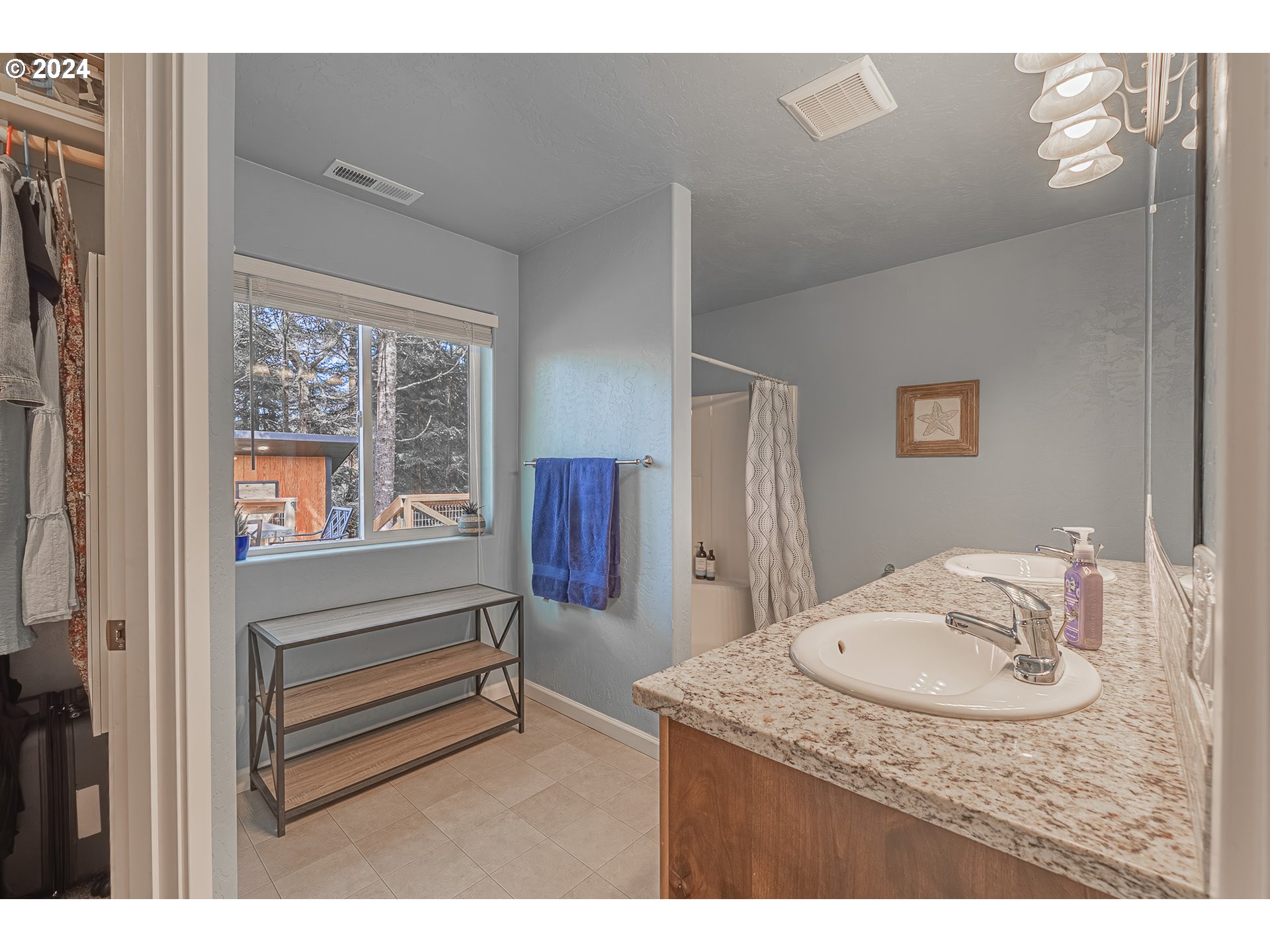 64419 Beaver Loop Road North Bend, OR 97459 - Photo 20 of 48 Gallery Image 20