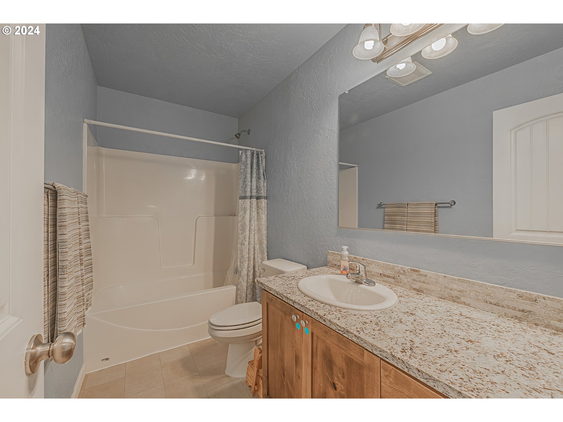 64419 Beaver Loop Road North Bend, OR 97459 - Photo 31 of 48 Gallery Image 31