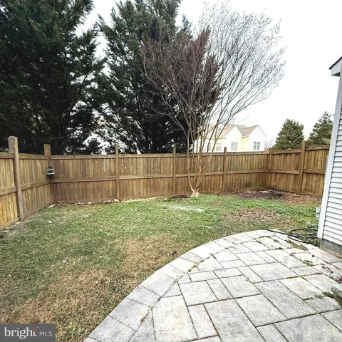 $3,100 | 13120 Misty Glen Lane, Fairfax, VA 22033