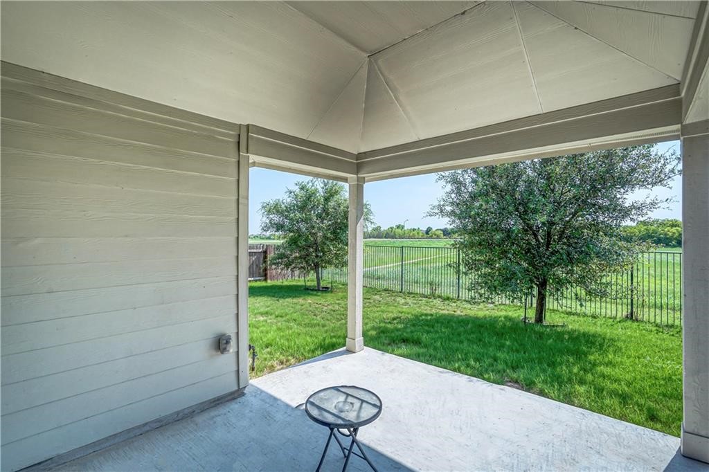 3517 Grail Hollows Road Pflugerville, TX 78660 - Photo 8 of 40 a view of a garden with a small yard