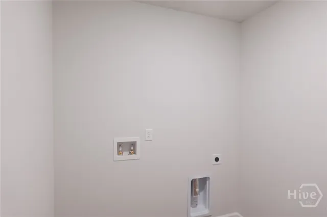 $2,600 | 393 Coconut Drive, Bloomingdale, GA 31302