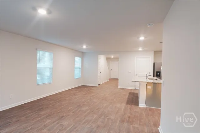 $2,600 | 393 Coconut Drive, Bloomingdale, GA 31302