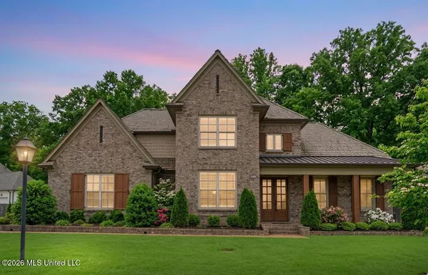 $719,900 | 4426 Macon Cove, Olive Branch, MS 38654