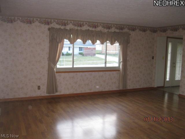 5812 Ralston Drive Parma, OH 44129 - Photo 5 of 12