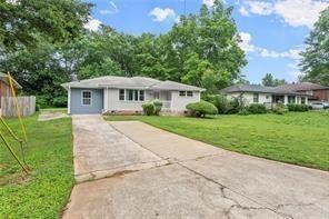 2756 Gresham Rd S East Atlanta, GA 30316 - Photo 4 of 32