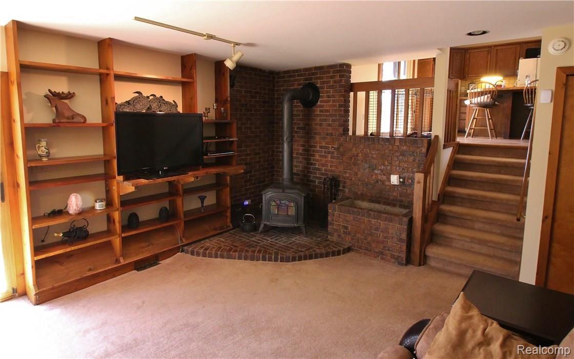 9970 Ellis Road Clarkston, MI 48348 - Photo 11 of 38 IMG_0739.JPG