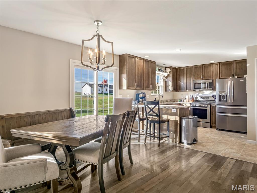 510 Cliff View Place Valmeyer, IL 62295 - Photo 11 of 26