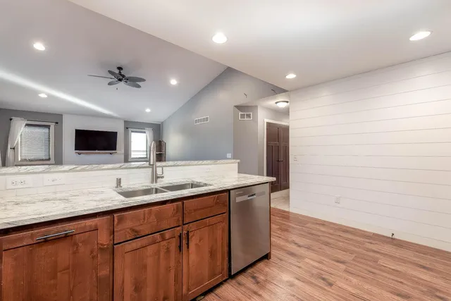 $389,000 | 141 Chase Avenue, Nicollet, MN 56074