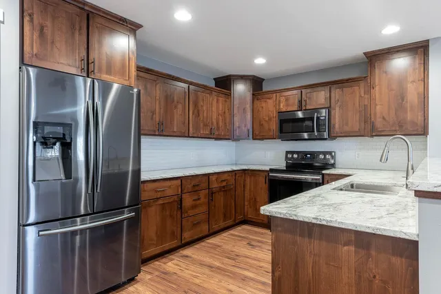 $389,000 | 141 Chase Avenue, Nicollet, MN 56074