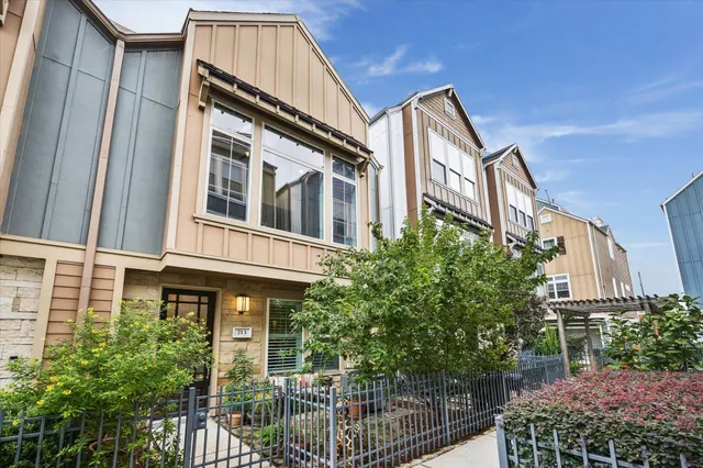 $499,900 | 713 Dorothy Street, Houston, TX 77007