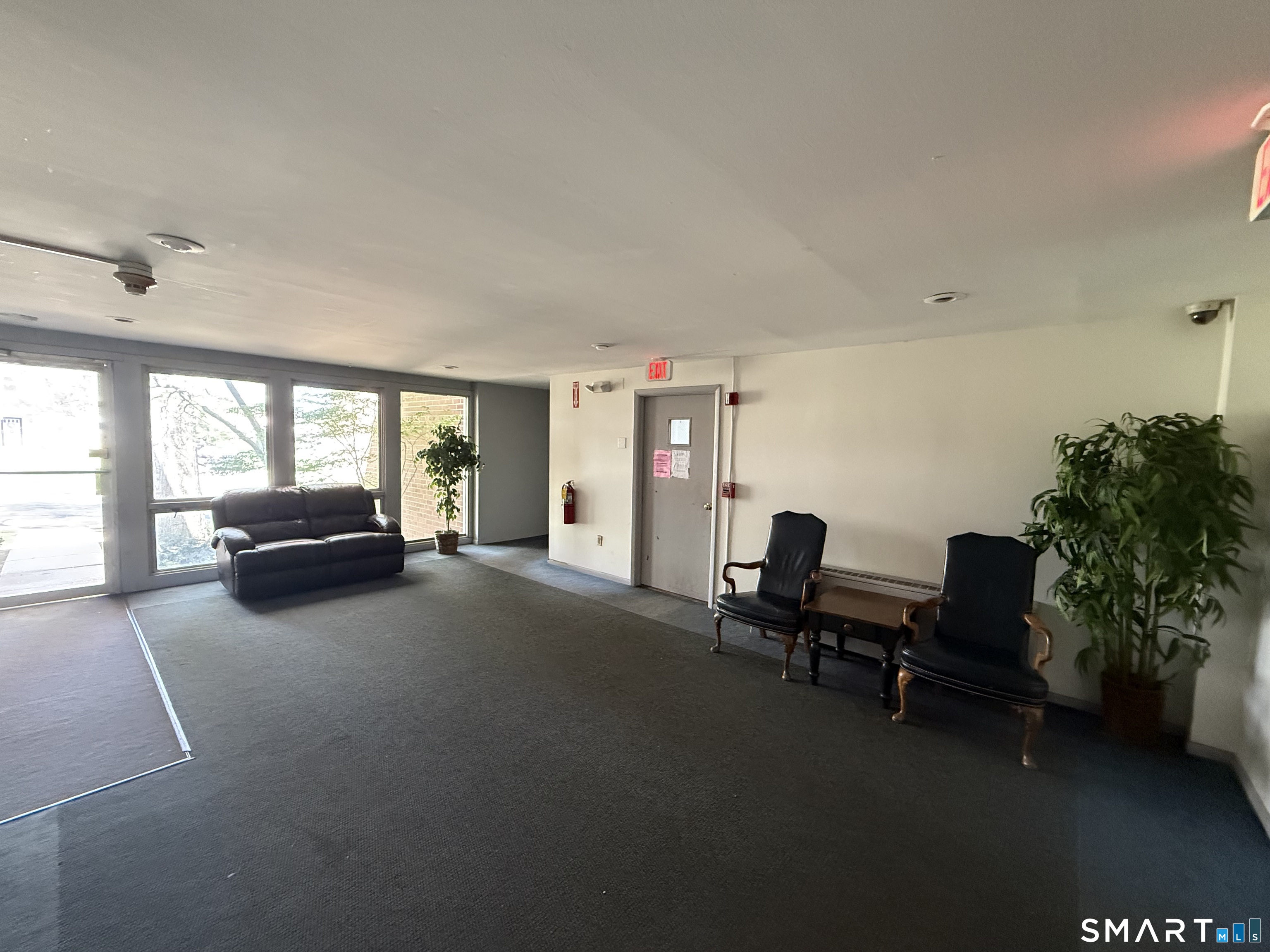 53 Wolcott Hill Road, Unit B17 Wethersfield, CT 06109 - Photo 21 of 25
