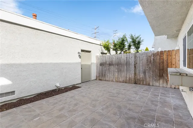 $1,139,000 | 32 Goldenbush, Irvine, CA 92604