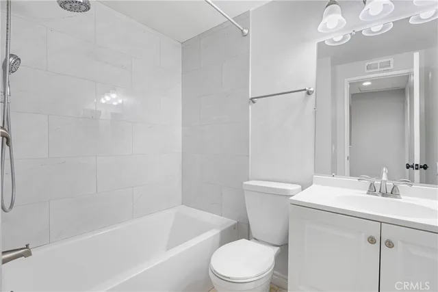 $1,139,000 | 32 Goldenbush, Irvine, CA 92604