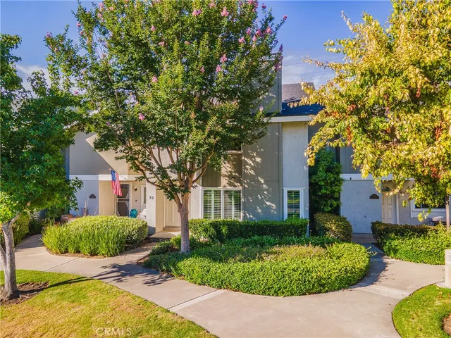$1,139,000 | 32 Goldenbush, Irvine, CA 92604