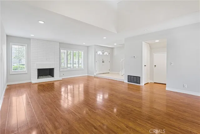 $1,139,000 | 32 Goldenbush, Irvine, CA 92604